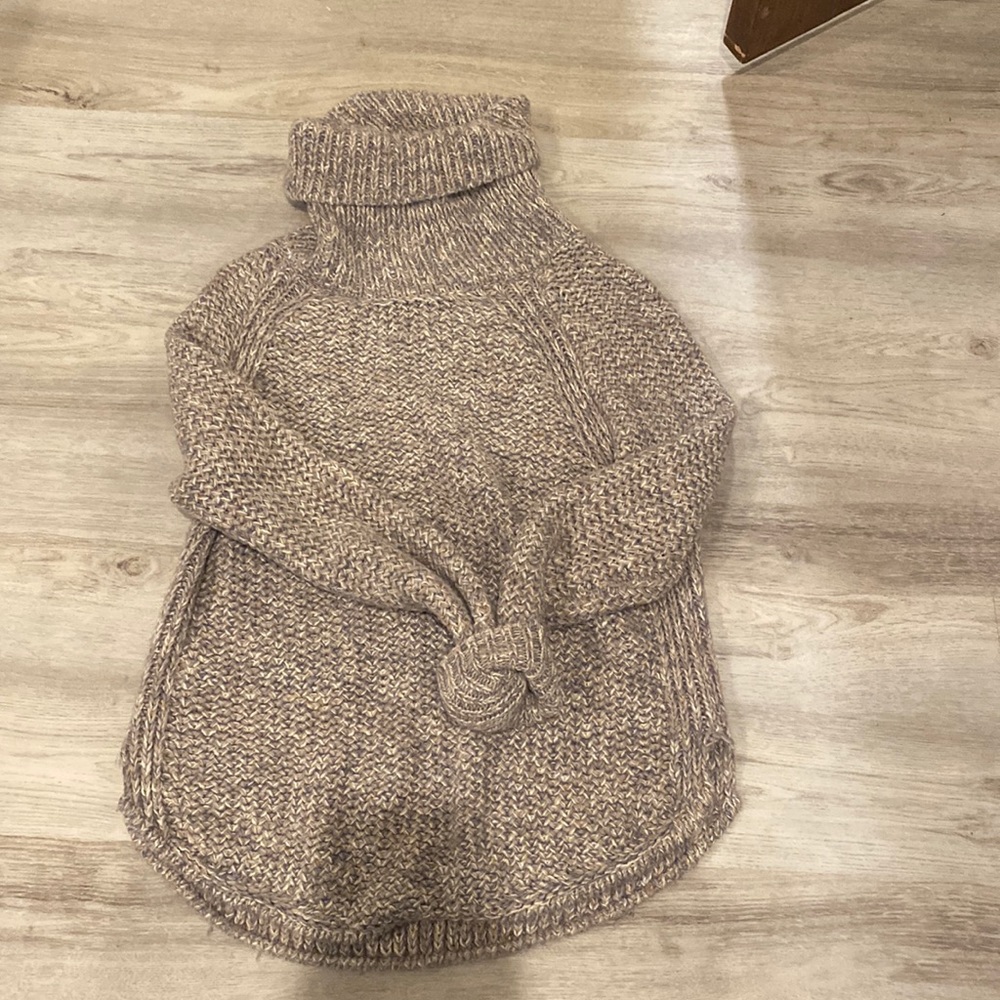 Prana. Size S. Callisto Turtleneck Sweater. Oatmeal color.